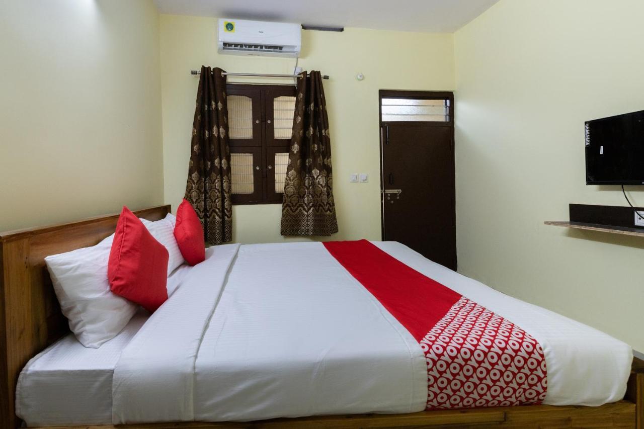 Oyo Kalpataru Lodge Hunsur Luaran gambar
